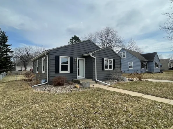 112 N Saint Paul Ave, Sioux Falls, SD 57103