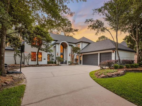17 Shadow Stone St, Spring, TX 77381
