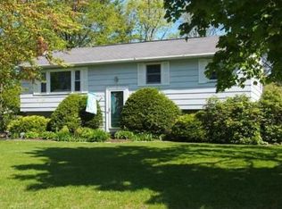 5 Haskell Rd, Pepperell, MA 01463