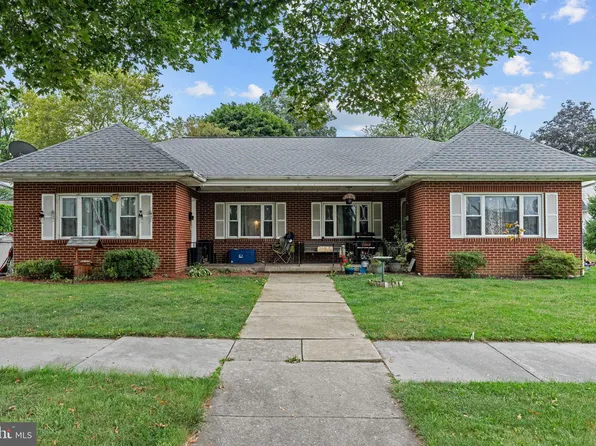 107-109 S Forge St, Palmyra, PA 17078