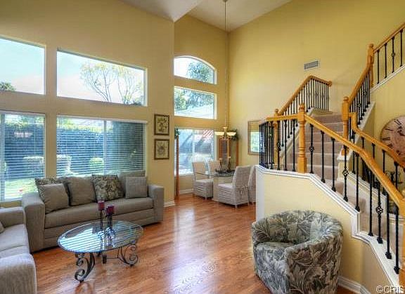 4th image of 23506 Wheaton Ct