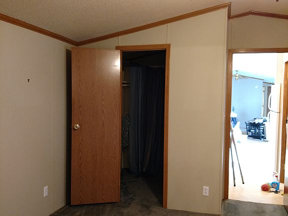 5th image of 113 Aspen Dr