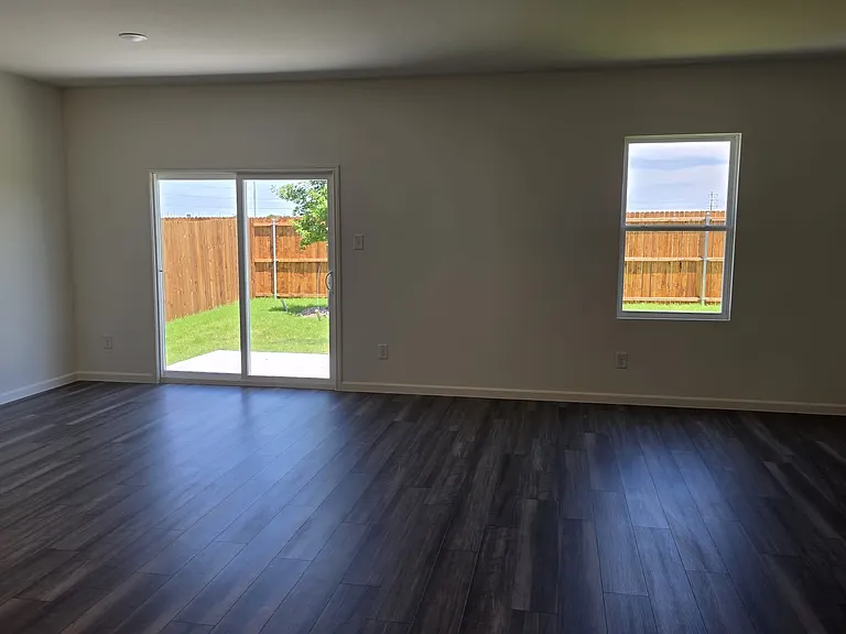 12732 Haymarket Rd — Photo 13