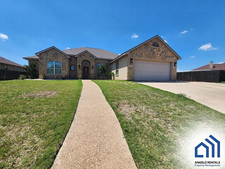 801 Hunters Glen Rd — Photo 2