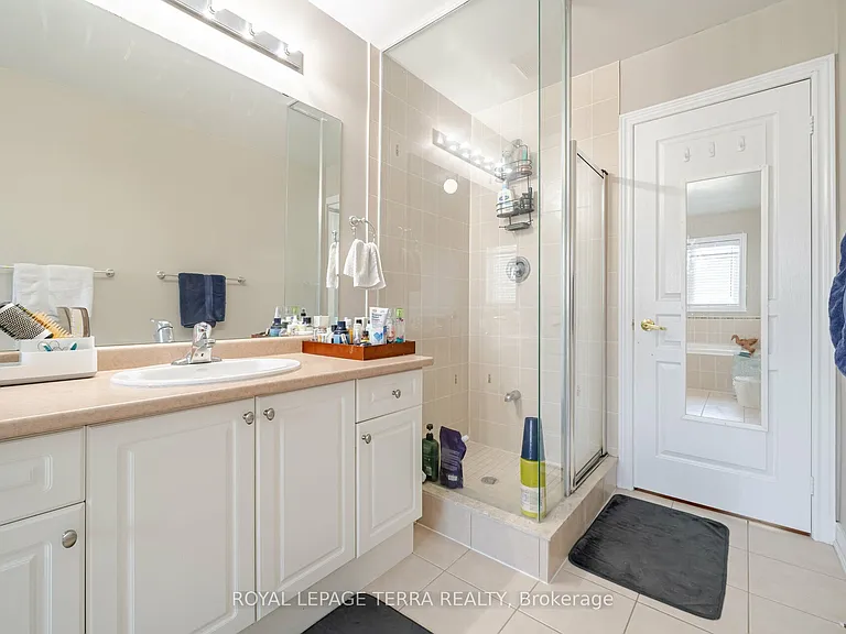 30 Eatonville St #UPPER — Photo 30
