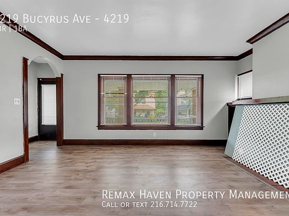 5th image of 4219 Bucyrus Ave #4219