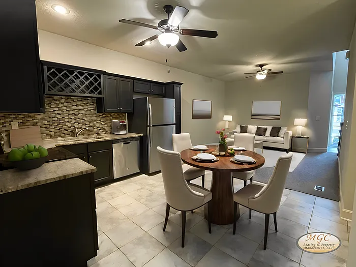 2095 SW Timbertrace Ln — Photo 2