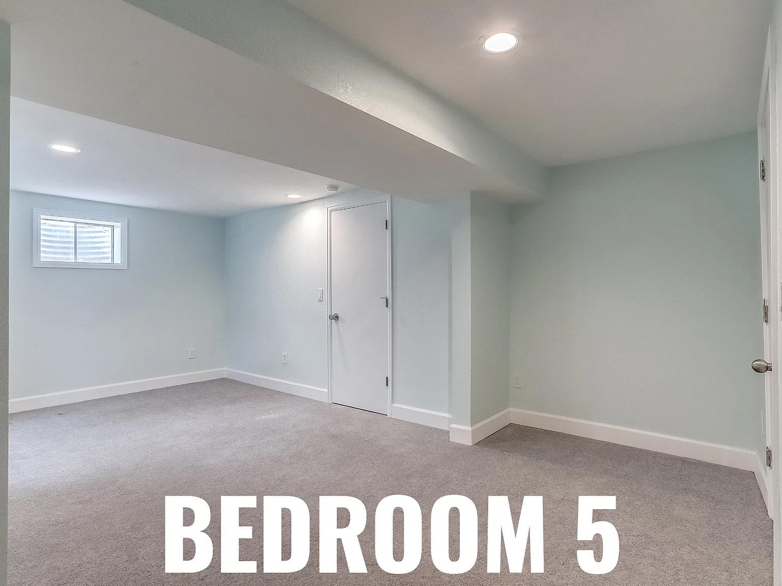 7 bed, 3.0 bath, 3024 sqft, $615 — Photo 2