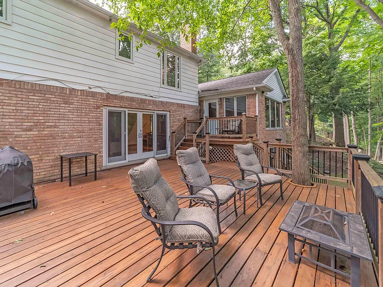 34150 Hunters Row — Photo 7