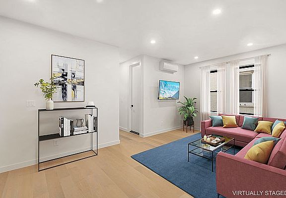 4th image of 47-25 44th St