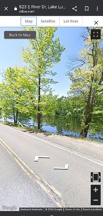 1st image of 823 E River Dr