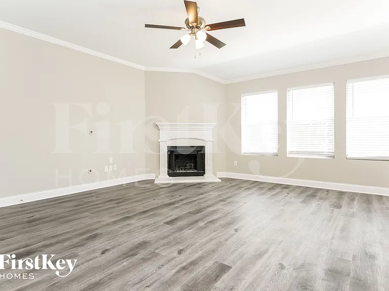 101 Sycamore Cir — Photo 4