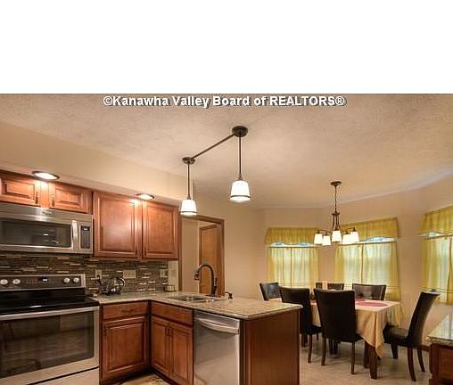 4th image of 6 Culpepper Dr