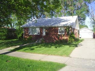 3255 S Cherokee St, Englewood, CO 80110