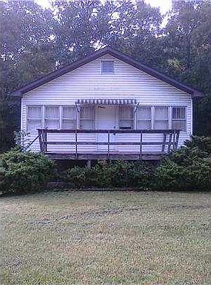 1st image of 7032 Sissonville Dr