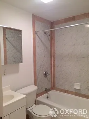 Rented by Oxford Property Group | media 7