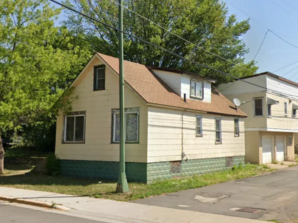304 S 3rd Ave, Virginia, MN 55792