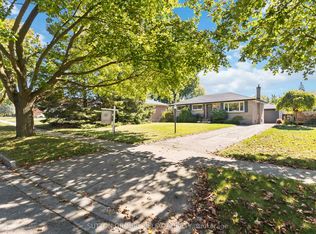 1803 Whitehall Dr, London, ON N5W 1Z2