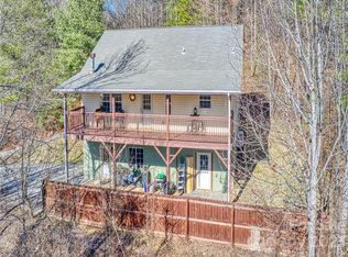 353 Rustic Heights Rd, Waynesville, NC 28785
