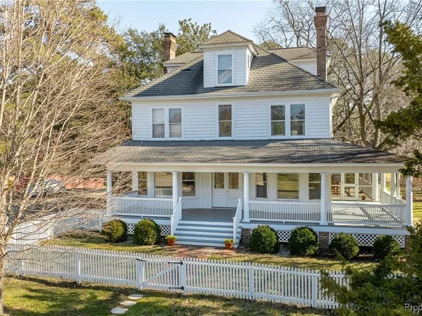 503 S England St, Williamsburg, VA 23185