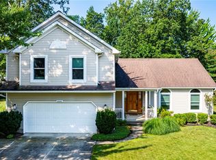 6642 Pear Tree Ln, Mentor, OH 44060