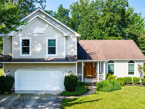 6642 Pear Tree Ln, Mentor, OH 44060