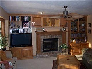 4th image of 1919 Berkshire Gardens Cc Ln