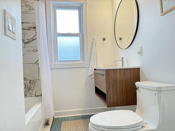 Brand New Renovation, Bathroom 1