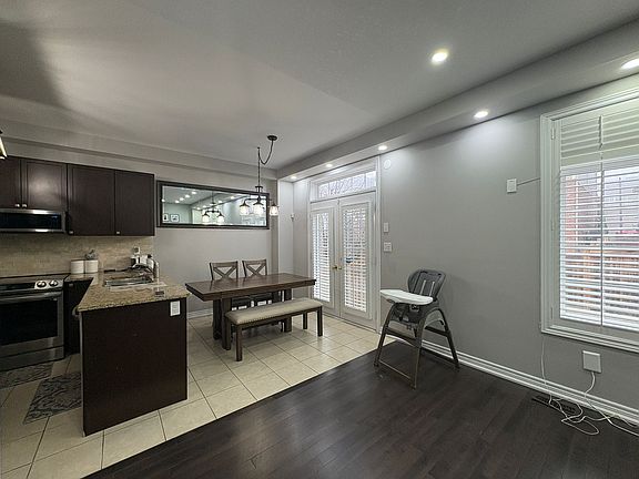 2nd image of 11 Rusk Ter E #0