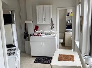 19 Stillman St #5R, Boston, MA 02113