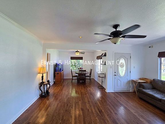 4th image of 4415 Petaluma Ave