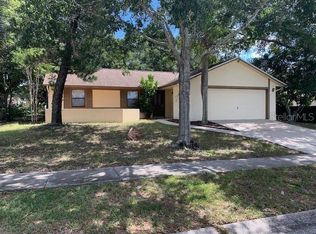 226 Myrtle Ct, Palm Harbor, FL 34683