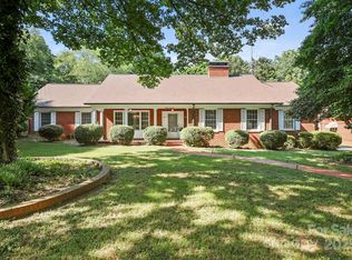 1614 Statesville Blvd, Salisbury, NC 28144