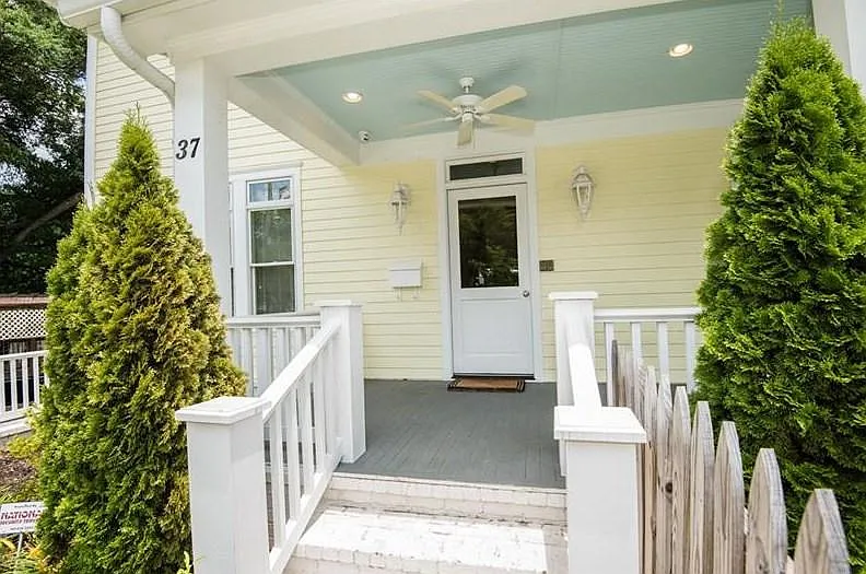 37 Waverly Way NE — Photo 3