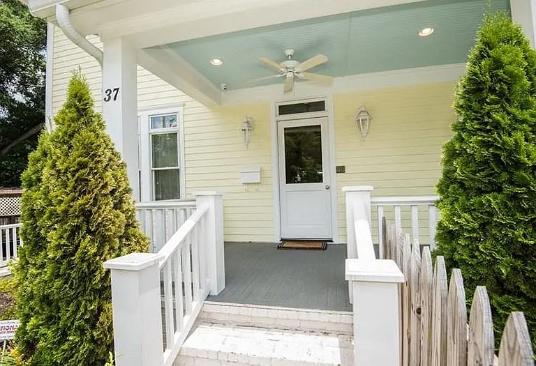 37 Waverly Way NE #A — Photo 3