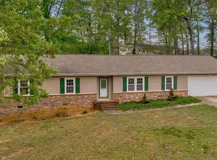 200 Tanner Rd, Taylors, SC 29687