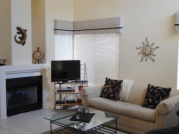 3rd image of 420 Acoma Blvd S Unit 73