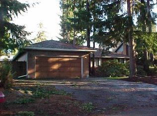 17517 71st Ave W, Edmonds, WA 98026