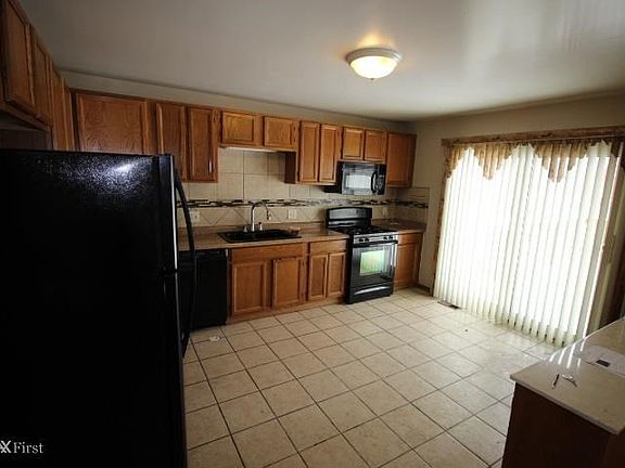 5th image of 28927 Ranchwood Dr #1