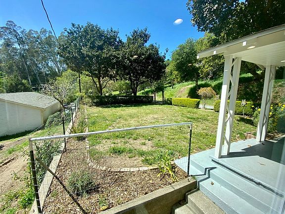 3rd image of 1455 Oakleaf Dr