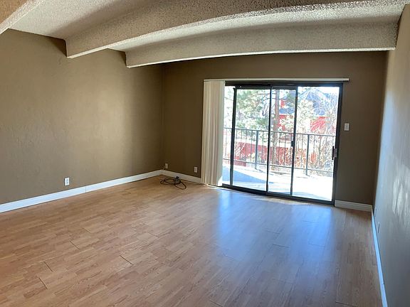 4th image of 1433 N Williams St APT 300