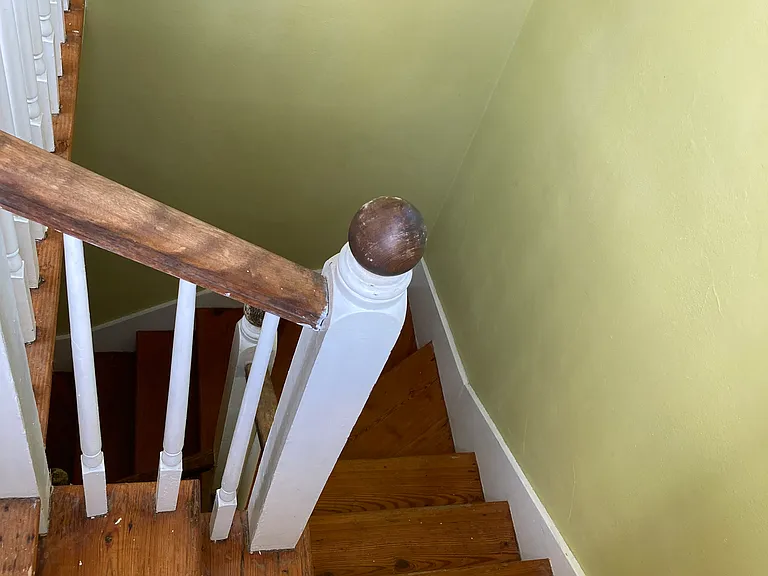 Front stairs and entryway