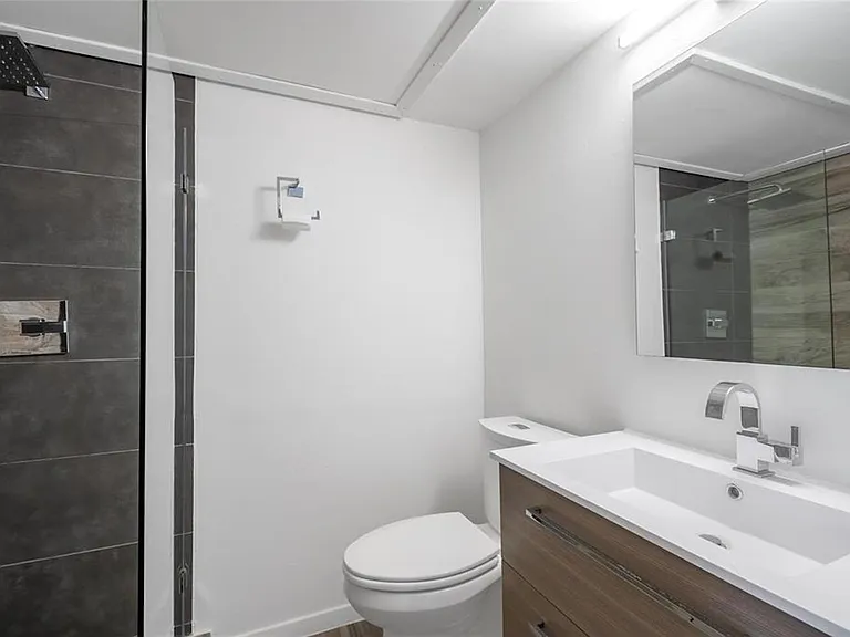 3400 Timmons Ln #32 — Photo 9