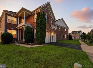 9046 Galvin Ln, Lorton, VA 22079
