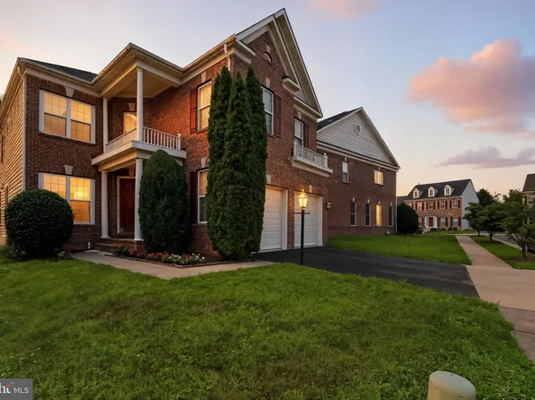 9046 Galvin Ln, Lorton, VA 22079