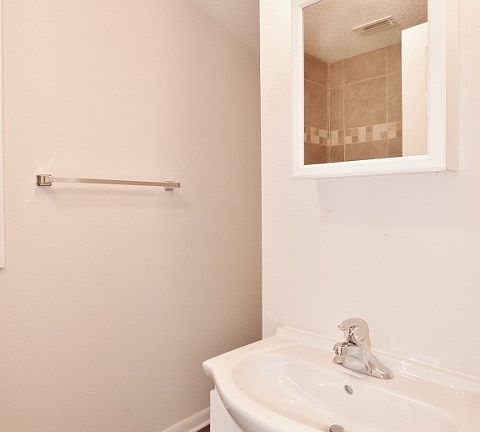 3rd image of 5812 Michigan Ave