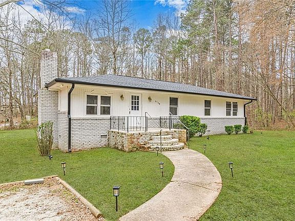 2nd image of 616B Inman Rd