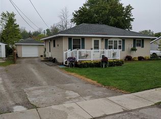 418 S Jennings St, Pinconning, MI 48650