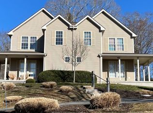 59A E Pattagansett Rd #A, Niantic, CT 06357