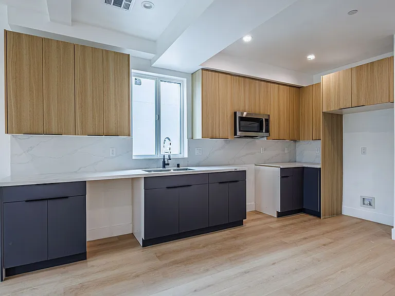 5187 W. 21st St. — Photo 32